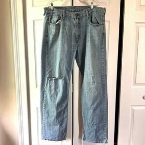 Levi’s 569 Men’s 36/34 torn knee distressed medium blue SEE MEASUREMENTS Lesotho